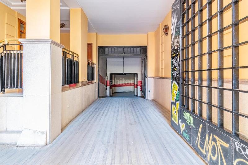 Foto be0e43bc-2788-4d18-8089-ed51644f7eb8. Posto auto in Centro - Sagrario Granada