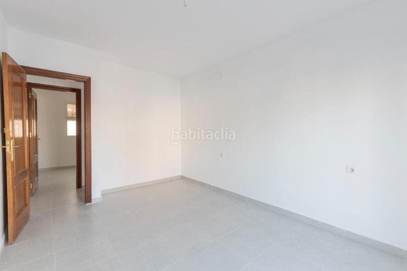 Foto b14428ec-0bf5-433d-8763-b8c8a9f978d8. Appartamento in calle calle de cádiz in Barrio de la Vega Monachil