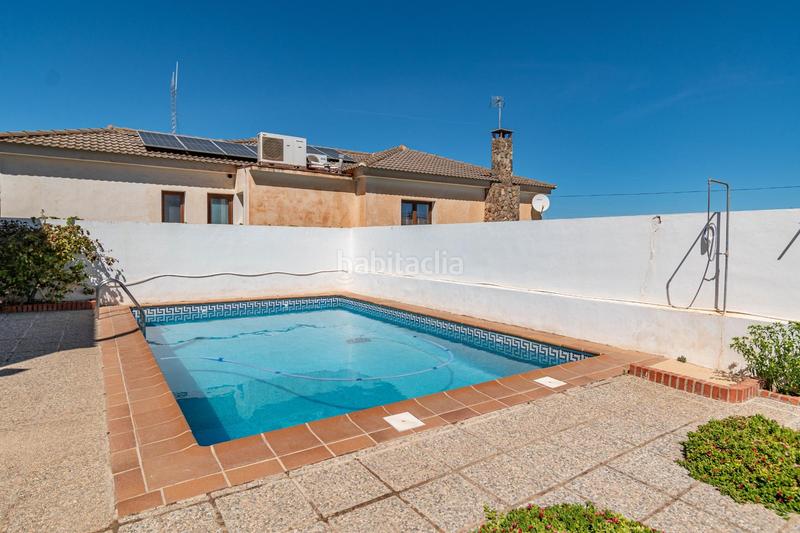 Foto 1380e72e-b149-4271-a468-cd3912f13901. Chalet  independiente en otura en Villa de Otura