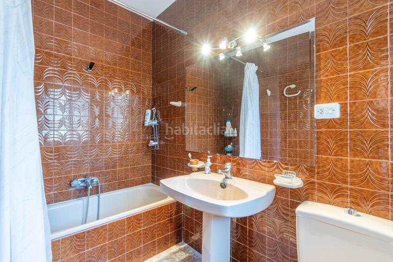 Foto accd1eea-b6bb-4934-b811-cc48b25d66e4. Chalet  independiente en otura en Villa de Otura