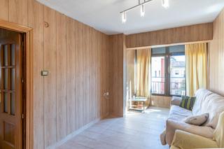 Etagenwohnung  Calle don bosco. Piso en avenida don bosco, junto a las fuentes