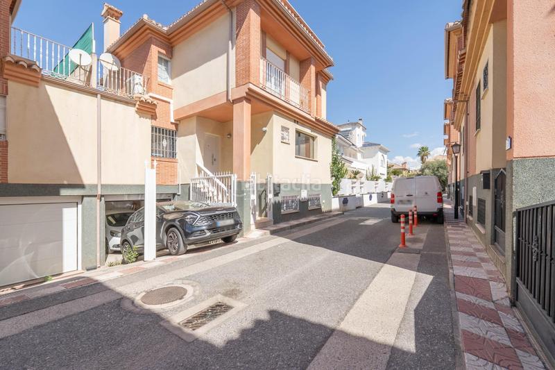 Foto 4fe93fc3-a76b-41d9-9a1f-8ca5dfb7d130. Casa aparellada amb calefacció aparcament a Cájar