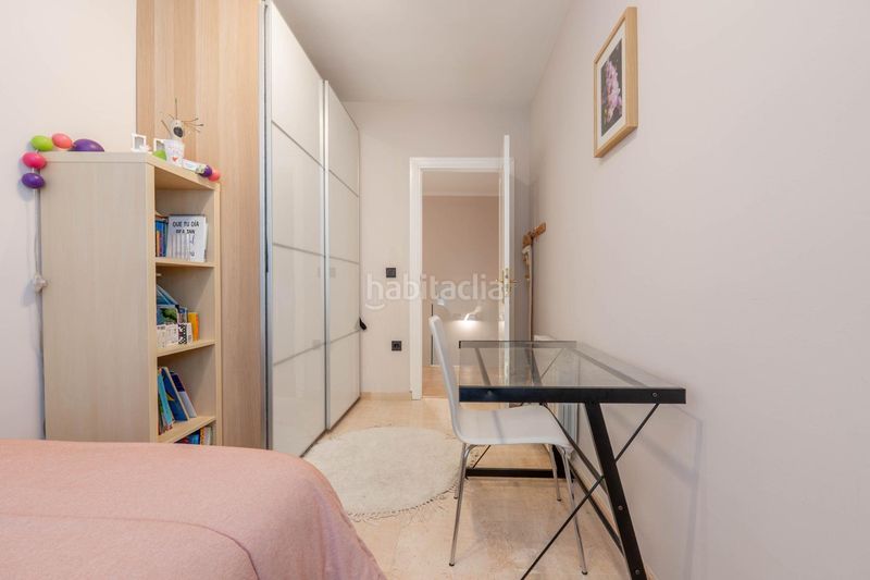 Foto c9f061ec-5625-445b-92ce-dbd2df73d51e. Casa aparellada amb aparcament a Cájar