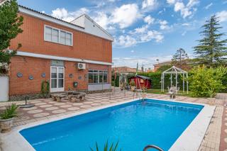 Chalet  Calle de córdoba