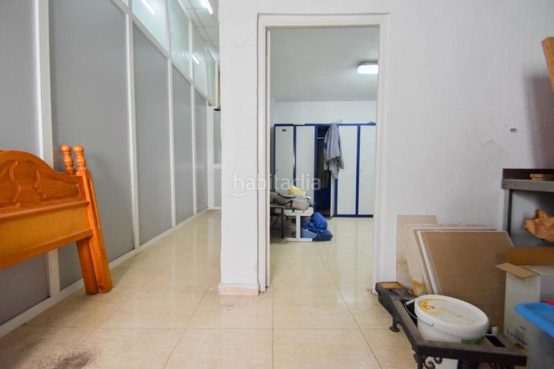 Foto d5f4337a-14c2-4f55-b0f5-b9904e1b719c. Fabrikhalle in Rosaleda - Juventud Granada