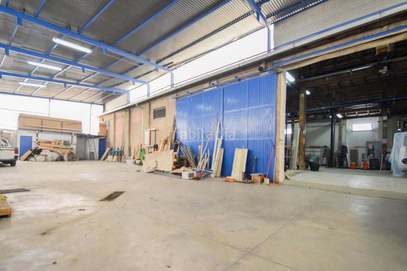 Foto e3cbaccc-41ee-4bf8-936f-1cb07ddcf1a6. Fabrikhalle in Rosaleda - Juventud Granada