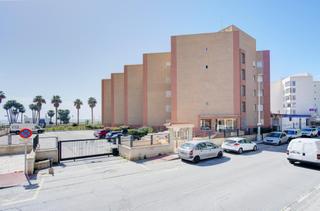 Appartement à Camino pelaillo del 15. Piso en primera linea con terraza y dos cocheras