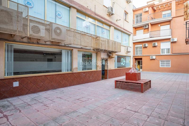 Foto 5a56abe8-546e-4122-9491-92d611355347. Local commercial dans Aljomahima - Ermita Gabias (Las)