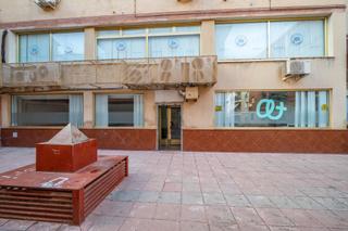 Local commercial à Calle RAFAEL ALBERTI