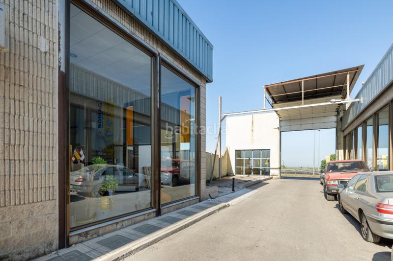 Foto 98d444e3-42d7-4bf6-8d1a-e9ad36e141ff. Fabrikhalle in pulianas calle duende 11 in Centro - Sagrario Granada