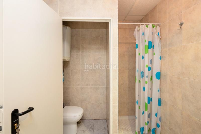 Foto aacb3127-eb39-4e55-bbb1-518f130e32c3. Fabrikhalle in pulianas calle duende 11 in Centro - Sagrario Granada