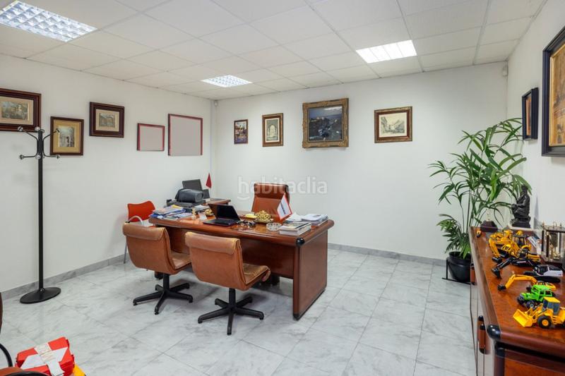 Foto e97a20d5-8ef6-49dc-a334-1010cdf28a63. Fabrikhalle in pulianas calle duende 11 in Centro - Sagrario Granada