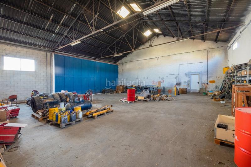 Foto bb28417d-6afb-4056-b79c-9c69ba2669b2. Nau industrial a pulianas calle duende 11 a Centro - Sagrario Granada