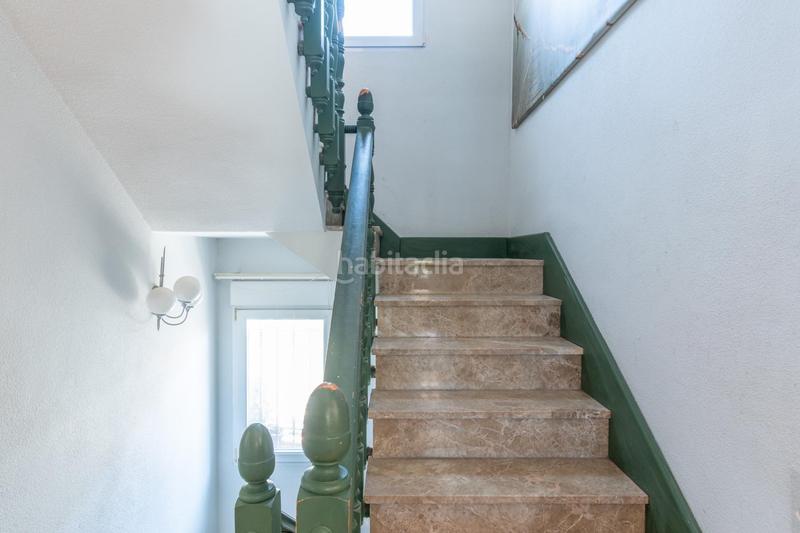 Foto ff47beaf-8655-4507-bc85-5c821355099d. Chalet casa unifamiliar haciendo esquina en La Zubia Ciudad Zubia (La)