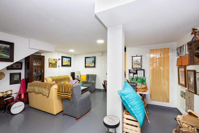 Foto 4cba39f5-e226-43db-a91b-7e1495ab34ea. Casa adossada amb calefacció aparcament a Crta. De la Sierra Granada