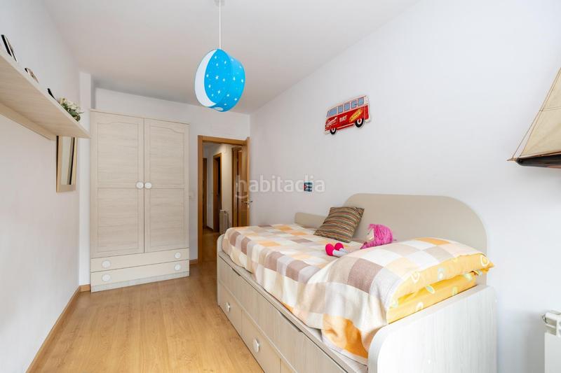 Foto 5aa815e1-c273-4974-b8e5-ec9a50a0ede0. Casa adossada amb calefacció aparcament a Crta. De la Sierra Granada