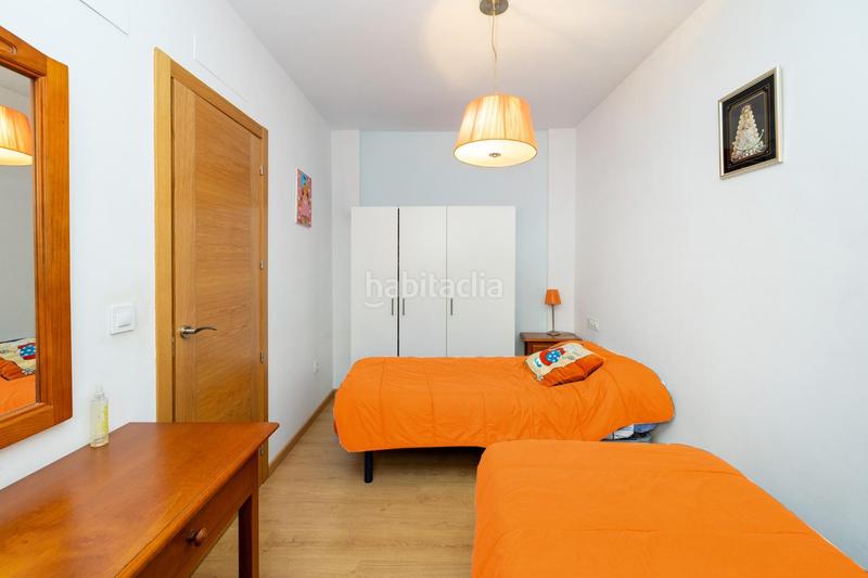 Foto 73e6b8c0-8854-47de-a1cf-d7c8aed4655a. Casa adossada amb calefacció aparcament a Crta. De la Sierra Granada