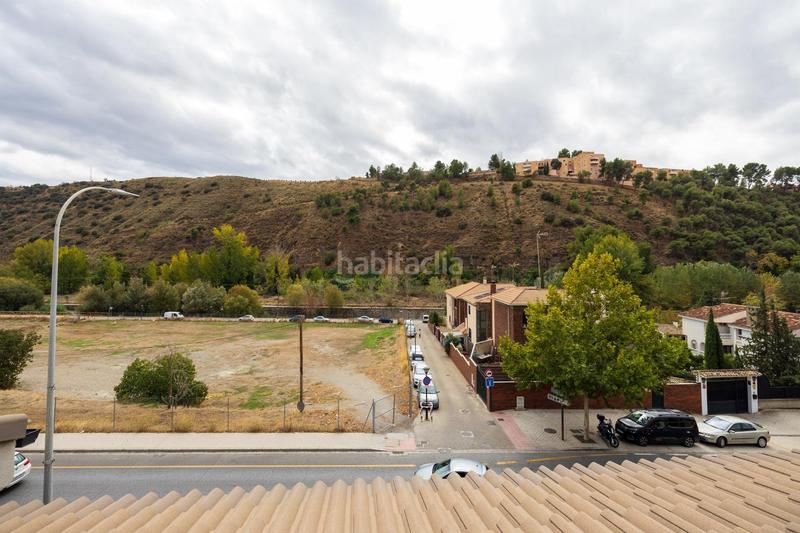 Foto aa7fd6b2-dcb4-46a7-a4e7-f8bfcc4465aa. Casa adossada amb calefacció aparcament a Crta. De la Sierra Granada
