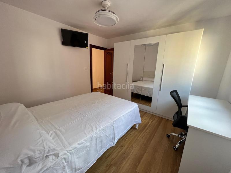 Foto 46a6b56e-8e24-4b23-8370-c10fe62c9936. Flat in calle poeta vicente aleixandre 1 in Angustias - Chana - Encina Granada