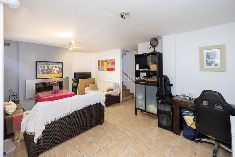 Foto 05f68000-4da5-4e41-b4a7-cdc3adcf9d6b. Casa amb aparcament a Jun