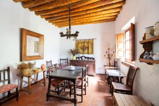 Country house in Camino Camino de Purchil 9