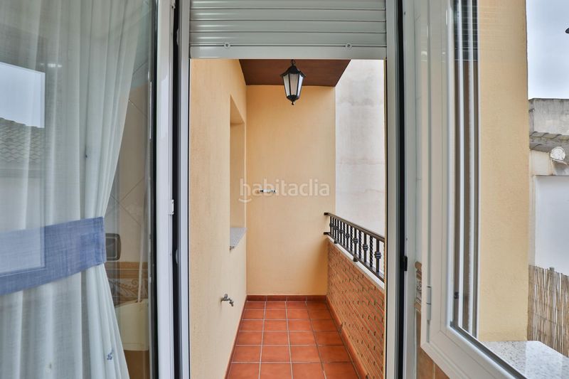 Foto 7c74bb48-0e87-459d-b749-e4581a66d548. Casa aparellada amb aparcament a Padul