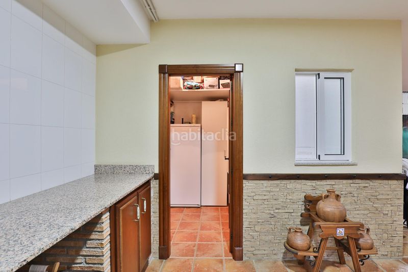 Foto ae3d33d6-e604-4e92-99b5-f350116f87ae. Casa aparellada amb aparcament a Padul