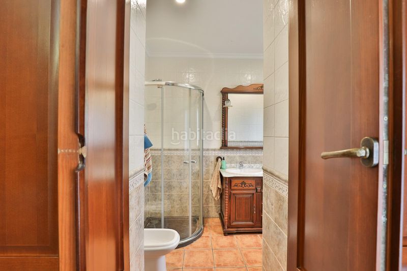 Foto fe5b3409-3f83-4ba1-8451-c1faa93b3664. Casa aparellada amb aparcament a Padul
