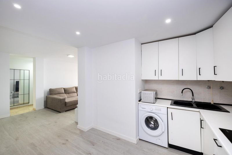 Foto 3f40a202-3cec-497c-849b-bb74ffd9fece. Piso !! impresionante piso con garaje en primera linea de playa en playa cambriles !! en Lújar