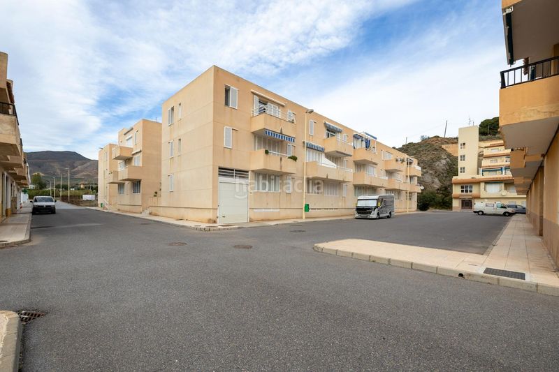 Foto dd68b440-59ab-46d5-bb61-8f71c824de8f. Piso !! impresionante piso con garaje en primera linea de playa en playa cambriles !! en Lújar