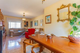 Casa a schiera  Calle del río genil. Casa en venta en cúllar vega  amplia, bien ubicada y con garaje