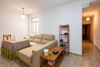 Haus  Calle san blas. Amplia vivienda en planta baja en atarfe, lista para entrar a vi