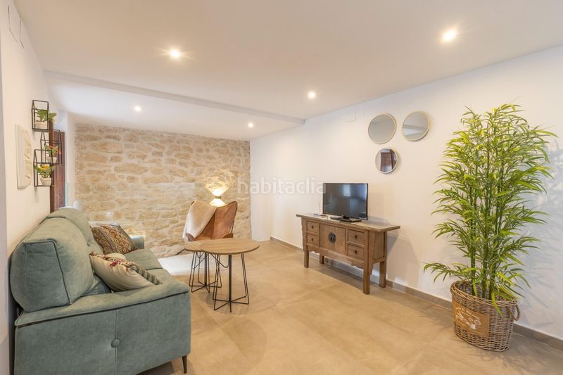 Foto 92f64aeb-6968-4d66-8b84-366215e1c5fa. Casa amb calefacció a Montefrío