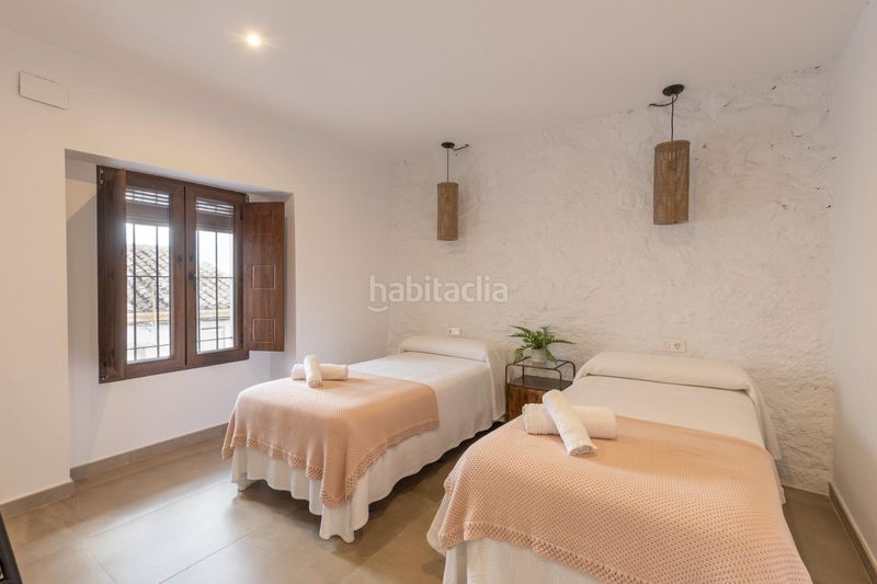Foto f3b1e7aa-5027-440c-8653-c3ff4921e94c. Casa amb calefacció a Montefrío