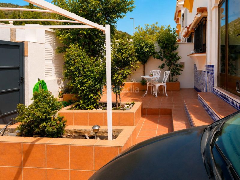 Foto 1a1fbd16-4b82-4737-97fb-2bd22dbae7cd. Xalet amb aparcament piscina a Padul