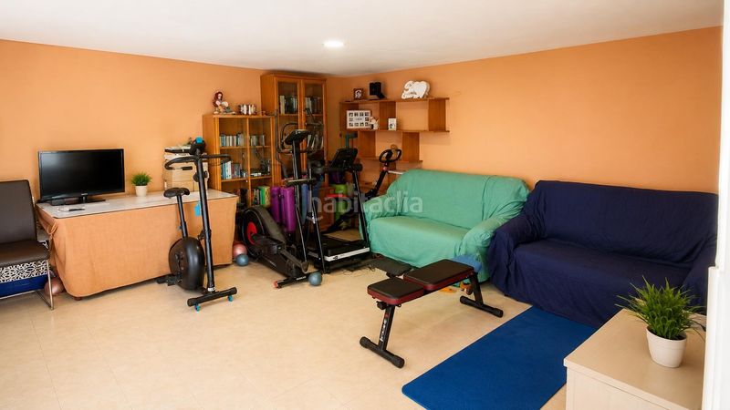 Foto d6a551f0-ec7c-4e0f-a6d5-9424a1e46cab. Xalet amb aparcament piscina a Padul