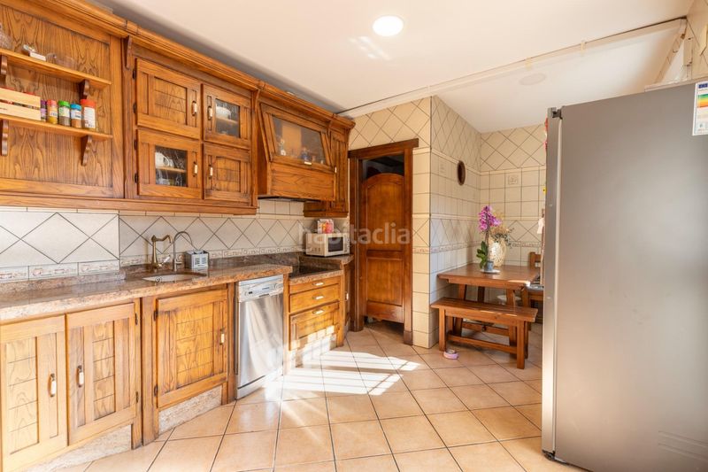 Foto 850b1dc5-7d4a-4bab-ae5e-eb36904e5da8. Casa amb aparcament a Alfacar