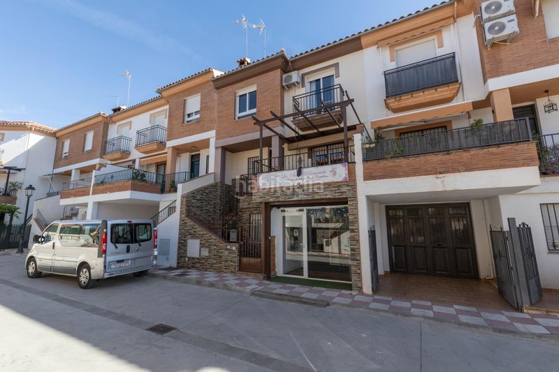 Foto 88bbc282-4e6e-4f48-9309-38b7f1df831f. Casa amb aparcament a Alfacar