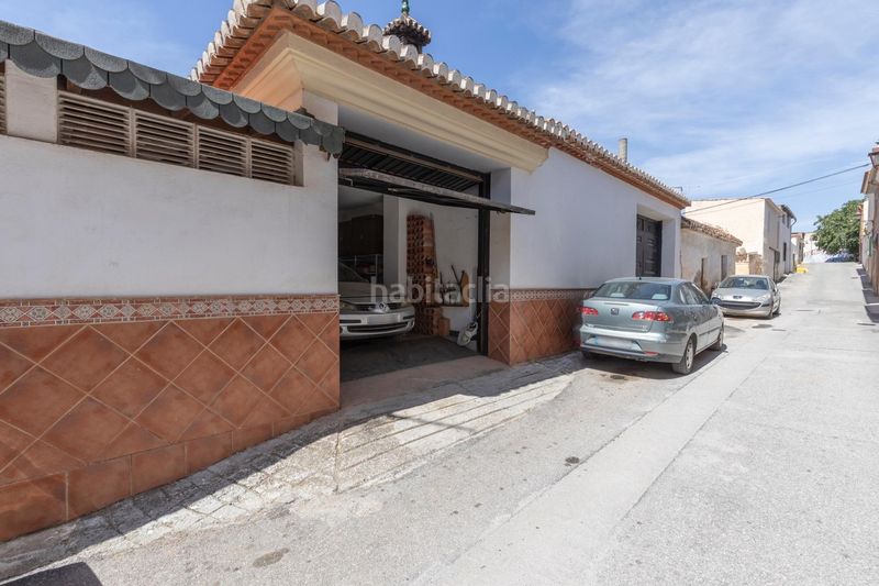 Foto 6708c2d9-9a0c-453e-b33a-e3254625c16e. Casa adossada amb calefacció aparcament a Padul