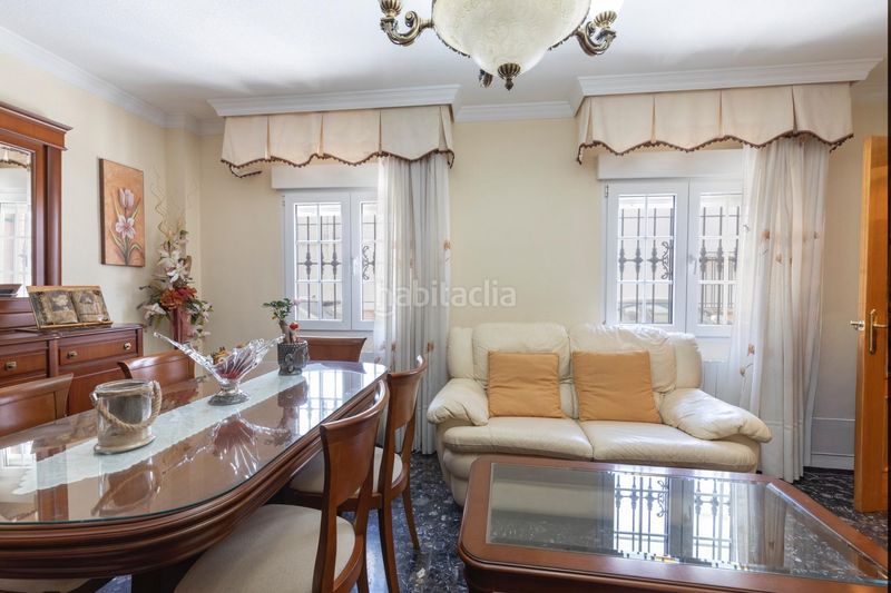 Foto d0d6a945-2c67-4c8f-8e53-251658cf50f4. Casa adossada amb calefacció aparcament a Padul