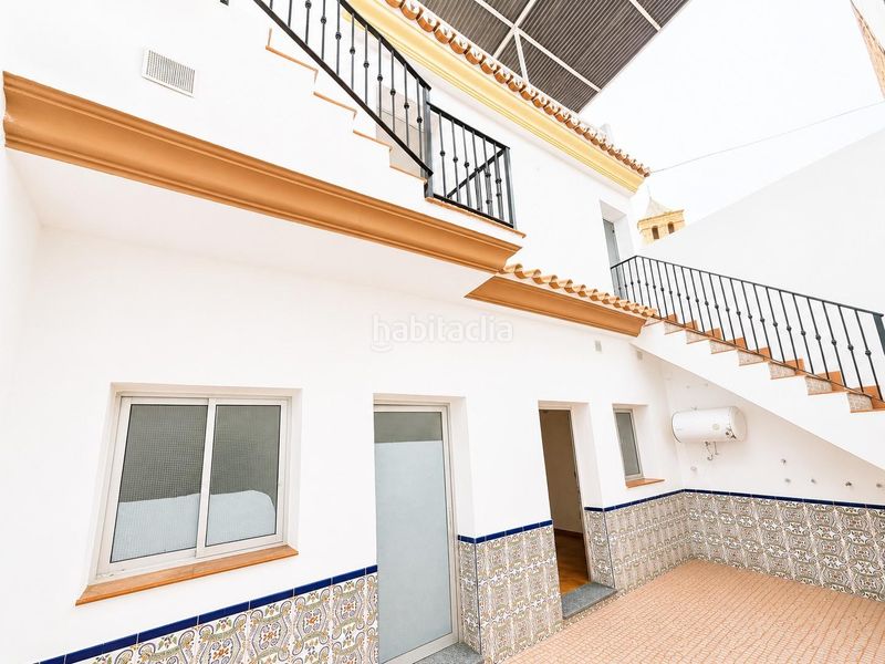 Foto 10fc3701-cff0-440c-95dc-5375b8d7e895. Casa adossada a Centro Histórico Vélez - Málaga