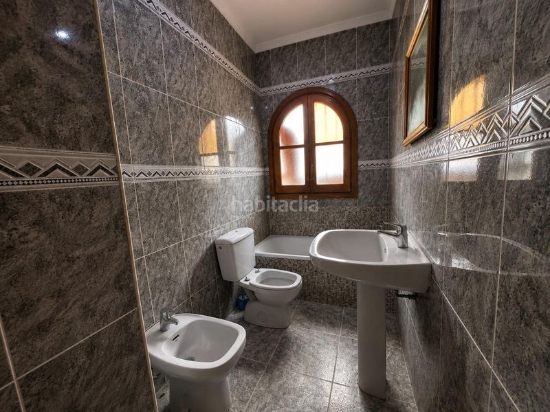 Foto 3a4916ff-7c41-4741-a59e-5e1dfdd2a9d3. Casa adossada a Centro Histórico Vélez - Málaga