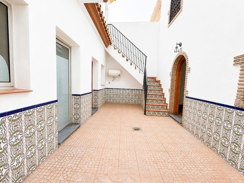 Foto 3af130dd-ddc5-4ba0-8257-5ed05041b70a. Casa adossada a Centro Histórico Vélez - Málaga