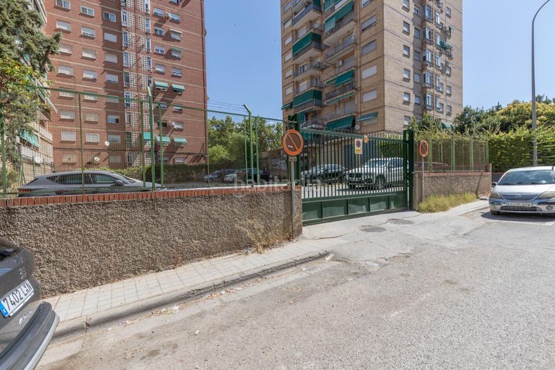 Foto 8be4a468-ee59-417b-a49b-c738a7593174. Pis amb aparcament a Cartuja Granada