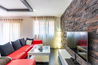 Casa adossada  Calle bullas (r). Oportunidad de vivienda unifamiliar tipo tríplex en la rocalla,