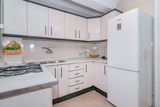 Etagenwohnung  Poniente. Piso de 3 dormitorios  junto al ayuntamiento