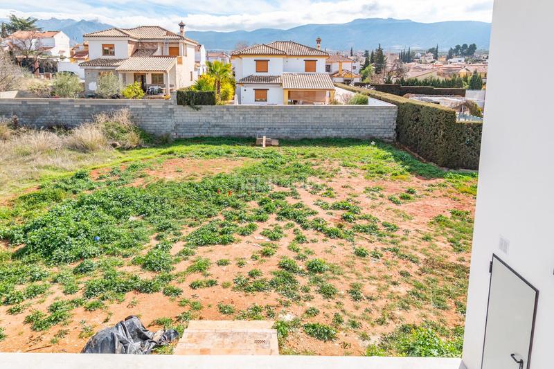 Foto 4cbe4d08-448f-482b-b695-76d86c411222. Chalet  nueva construcción . 5 dormitorios ,3 baños. en Otura