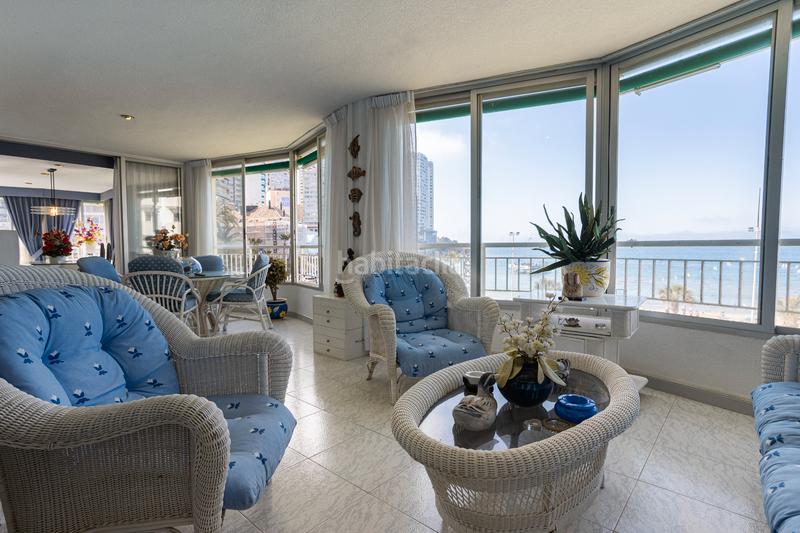 Foto 465237b0-4bc4-401e-91e5-a8072e50defa. Pis amb piscina a Playa Levante Benidorm