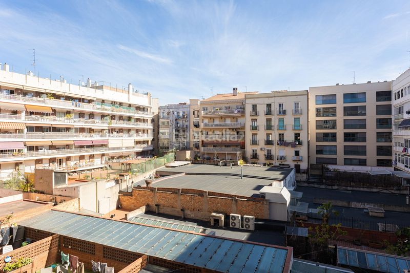 Foto 31ff3fee-a469-4cbb-aefa-39fbd74f5386. Appartement in calle de sicília in Sagrada Família Barcelona