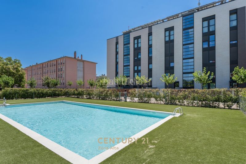 Foto cbc0db3d-6582-4280-b97a-73324233e3ca. Edifici a avinguda d'europa a La Girada Vilafranca del Penedès
